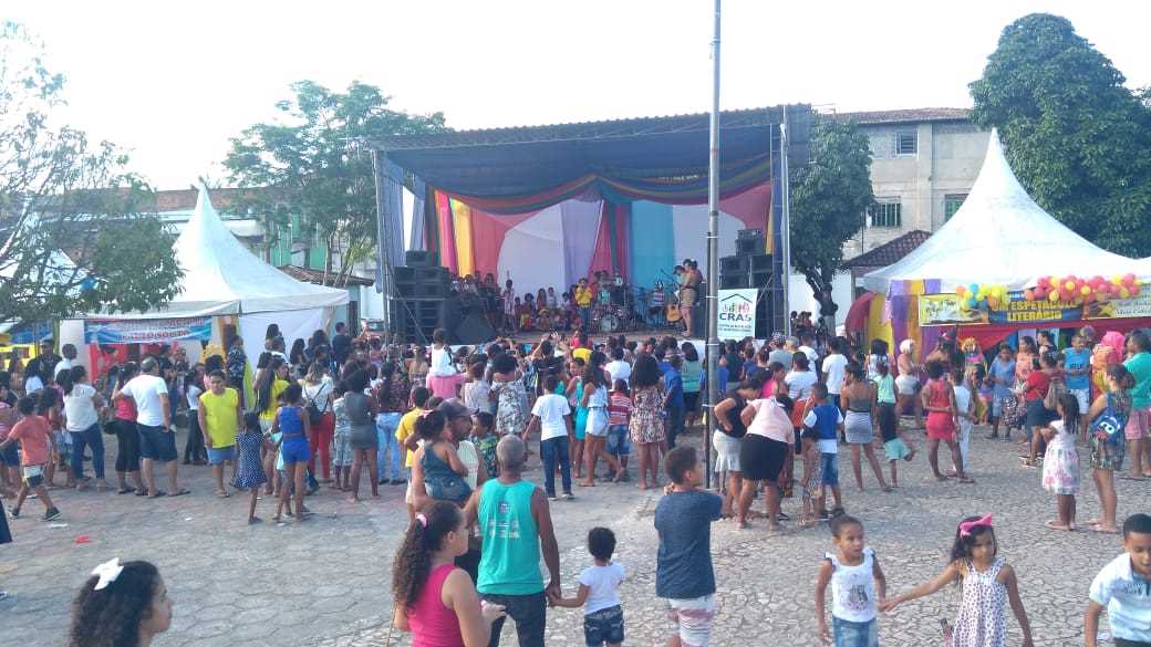 Feira Literária Camacan